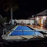 De La Paz Вилла *