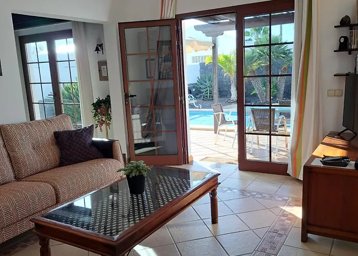 De La Paz Villa Playa Blanca (Lanzarote)